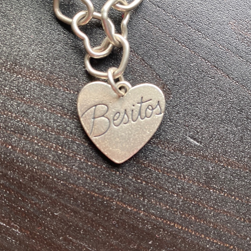 James Avery RETIRING Besitos Charm